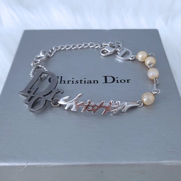 Dior silvertone logo/pearl bracelet EUC w/COA - Picture 1 of 8